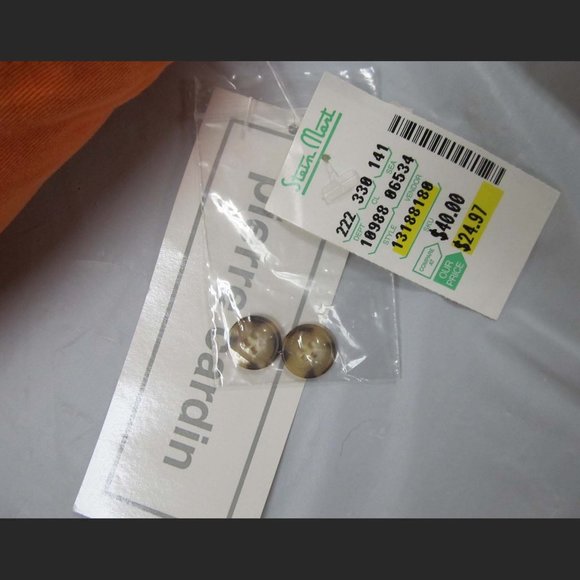 Ladies Pierre Cardin Orange Shorts Size 4 New! - Picture 5 of 5